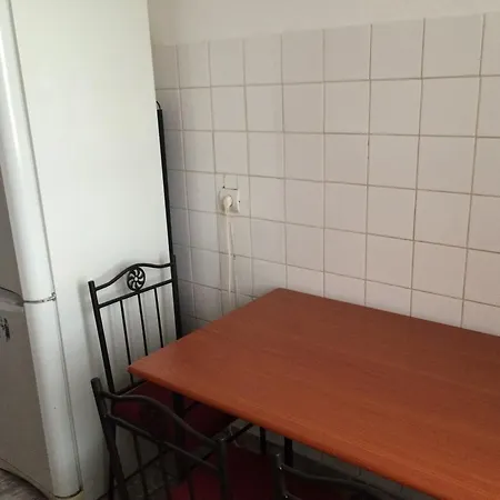 Apartament Florin Apartman *